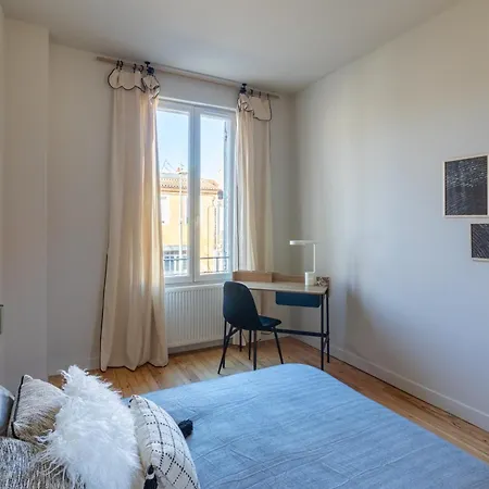 Green Cocon - Belle Maison Pour 8 *